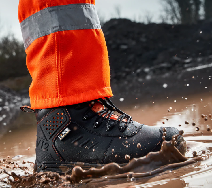 V12 safety boots best sale uk